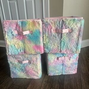 4 Justice Multicolor Furry Storage cube
